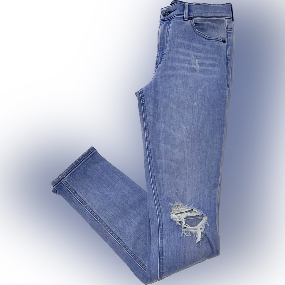 Express Jeans. Women’s Size 2. Legging High Rise.